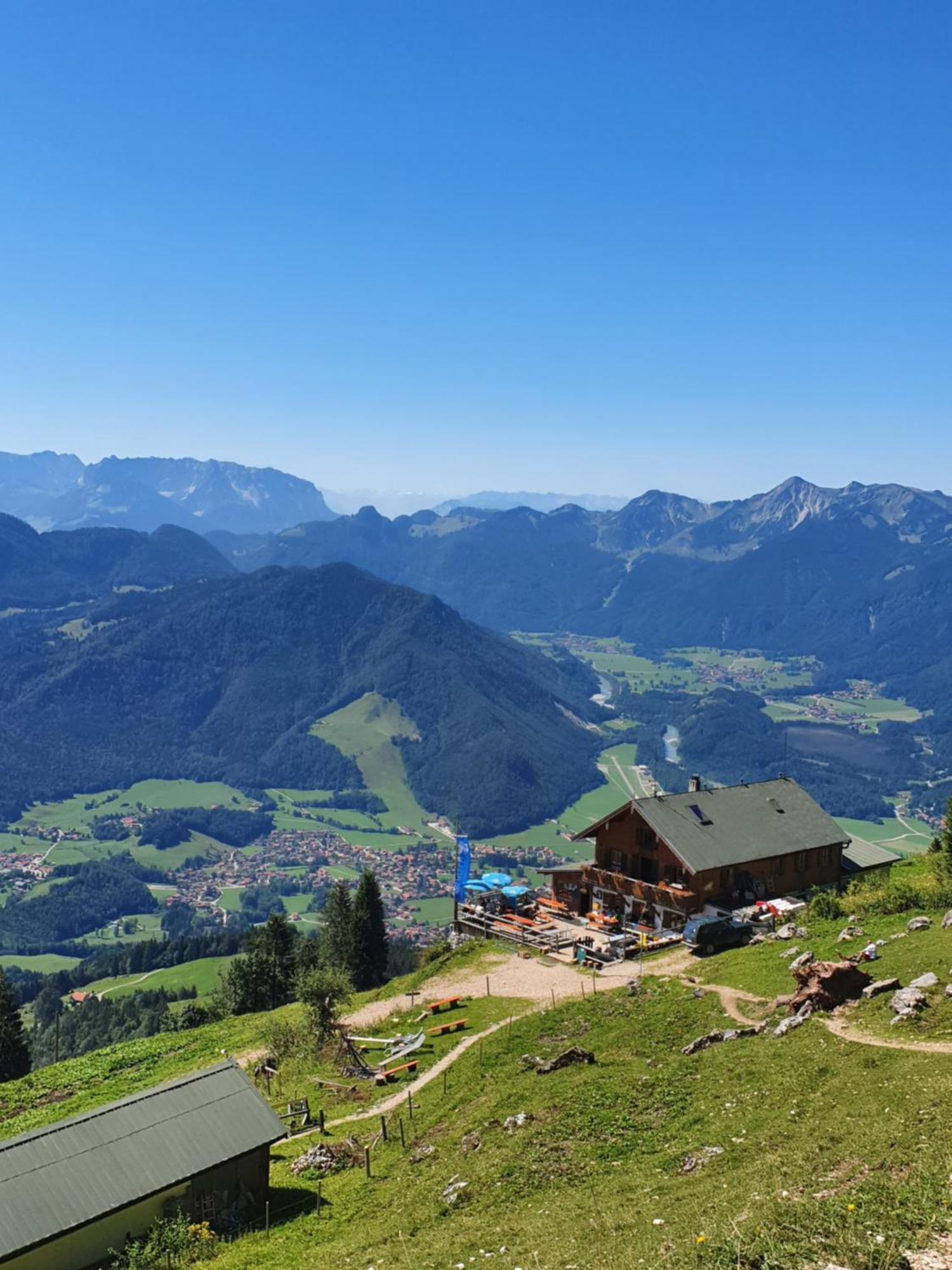 Chiemgauferienwohnungen - Wanderlust Und Alpenrose Унтервёссен Экстерьер фото